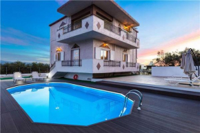 Villa Horizon With Private Pool In Crete - Happy Rentals